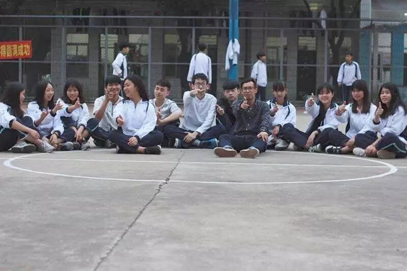 【校园活动】志愿小精灵拯救篮球场